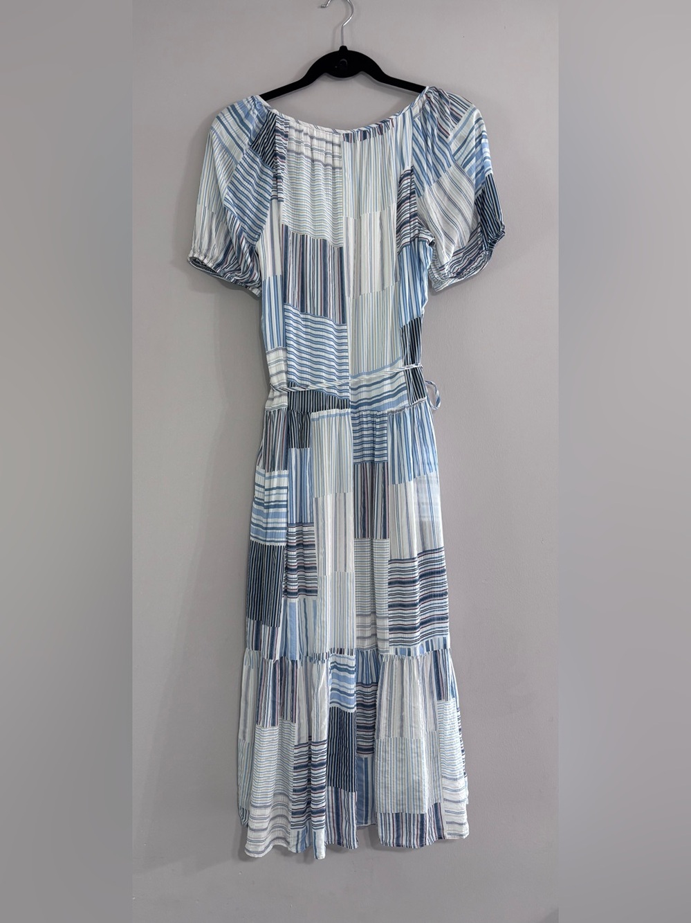 Ann Taylor LOFT Patchwork
Tie Waist modest classy
Tiered Midi long Dress Sz M - Picture 4 of 7